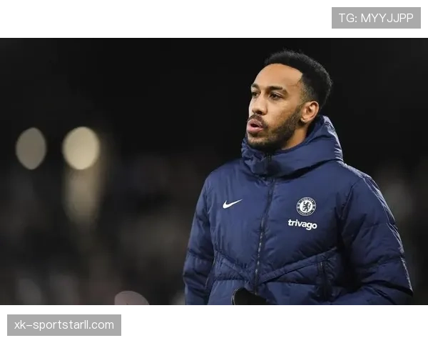 本泽马与奥巴梅扬进攻分布出现偏移，后期角色更趋多点参与