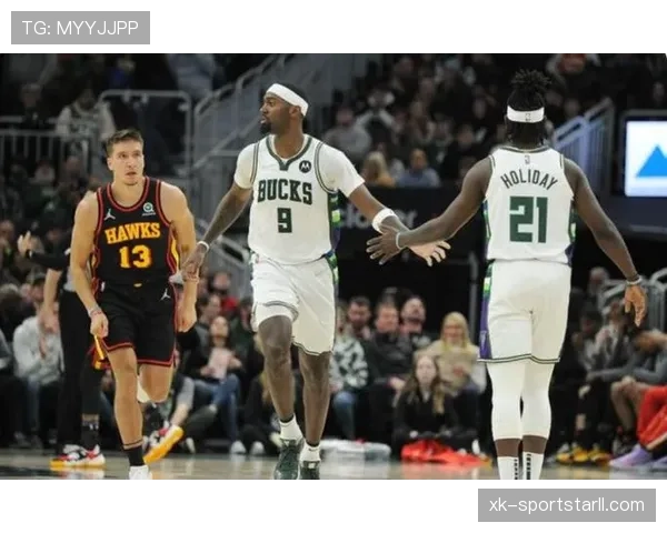 波蒂斯无球切入效率提升，成雄鹿内线关键拼图